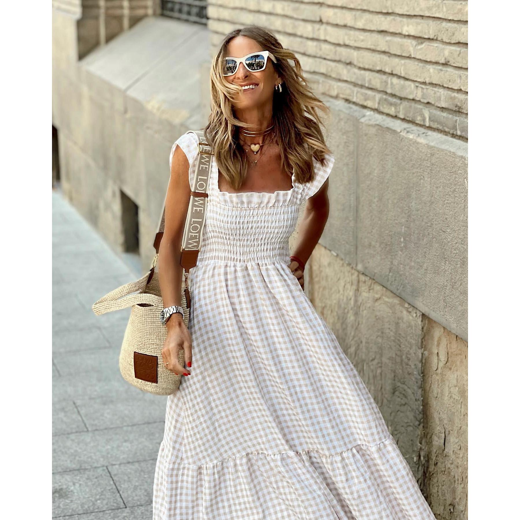 Thea | Gesmoktes Maxi Kleid Mit Flatterärmeln