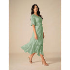 Vivian | Damen Midi Kleid Mit Flatterärmeln Und Spitzendetail