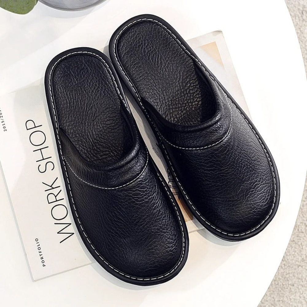 Lucas | Herren Hausschuhe Mit Slip-On Design Und Geschlossener Zehenpartie