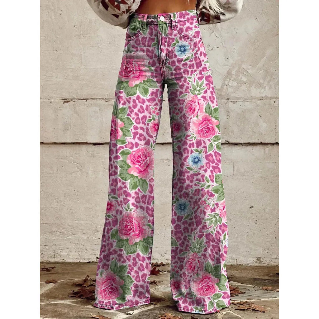 Brynn | Damenjeans mit weitem Bein und Blumenprint