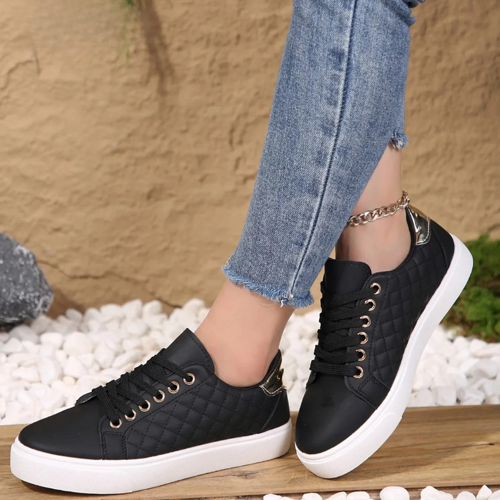 Zaria | Damen Schnür Sneaker Mit Steppdesign
