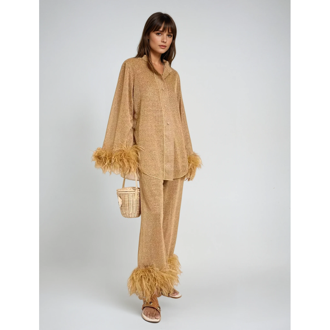 Amelia | Damen Zweiteiler mit Federkragen und lockerer Passform