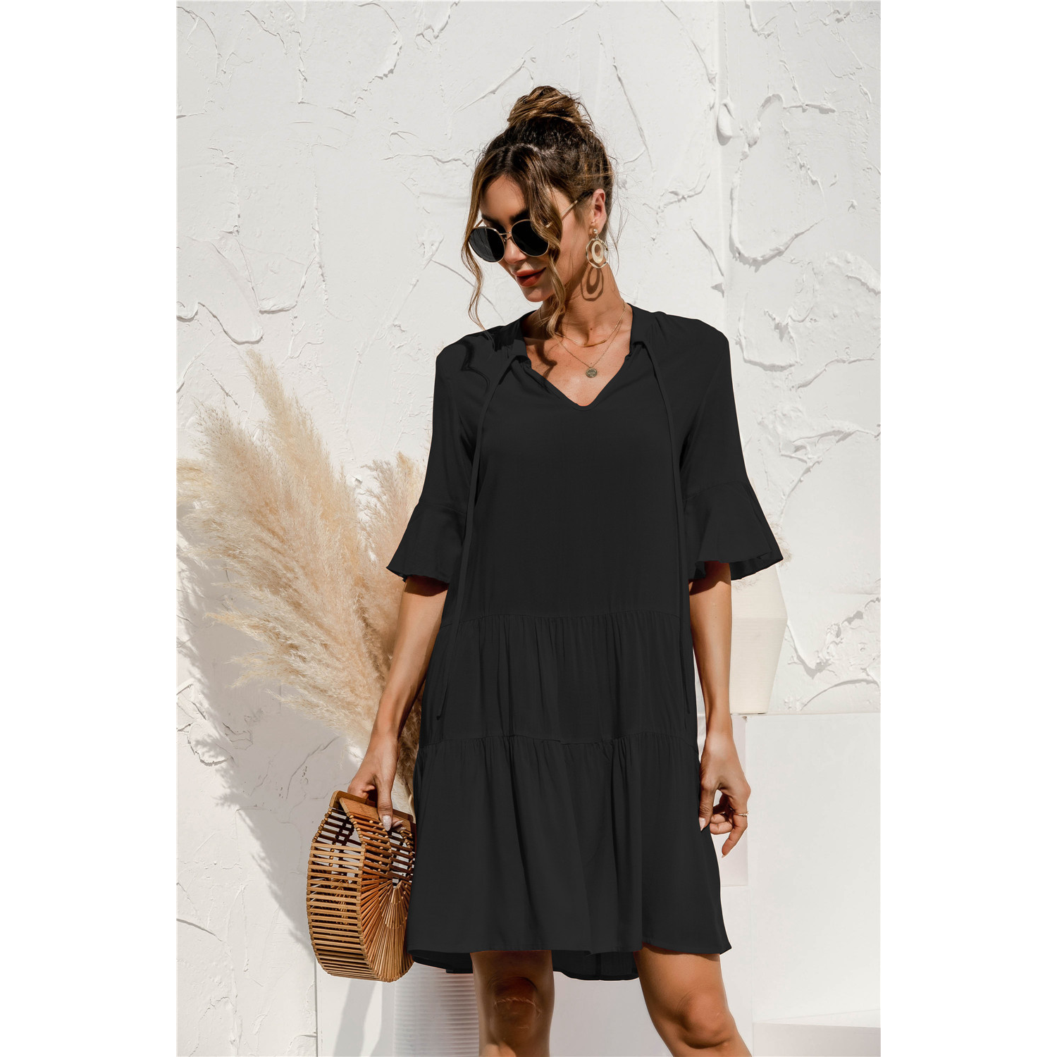 Freya | Damen Mini Kleid Mit Niedriger Taille Und Kurzarm