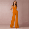 Helena | Damen Neckholder Jumpsuit Mit Ärmellosem Schnitt Und Taillierter Passform