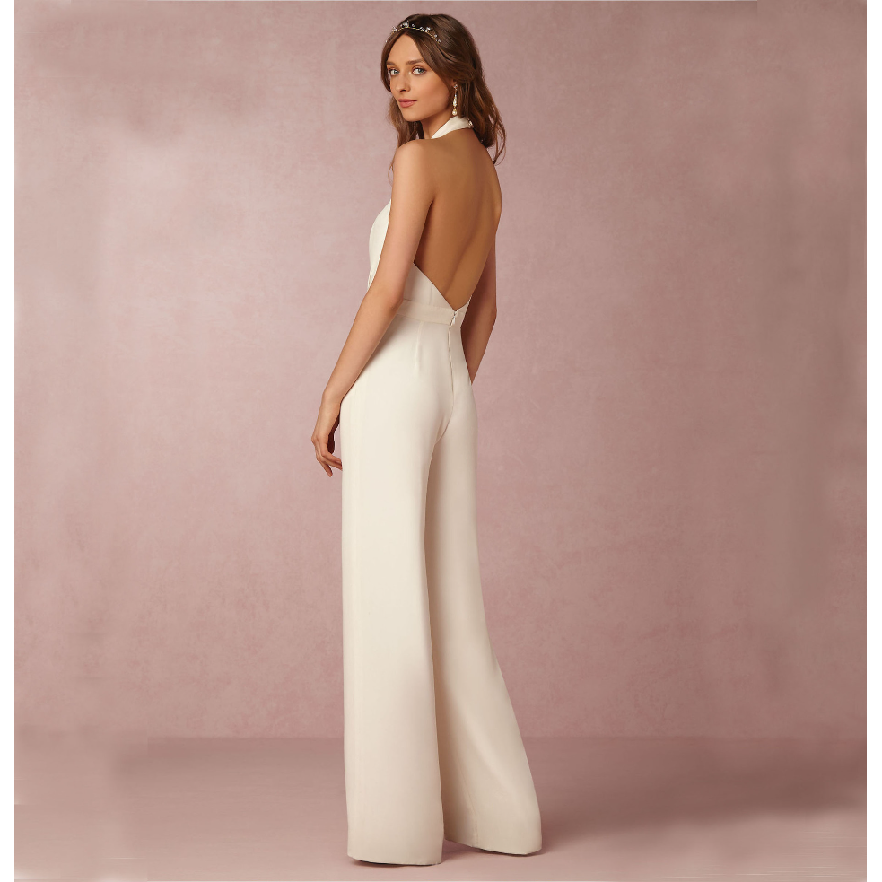 Helena | Damen Neckholder Jumpsuit Mit Ärmellosem Schnitt Und Taillierter Passform