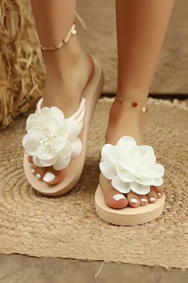 Nova | Damen Plateau Sandalen Mit Blumenriemen