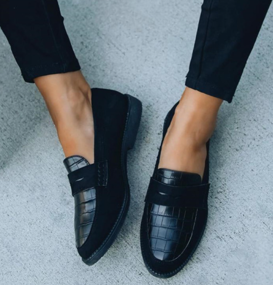 Monica | Damen Loafer In Schwarz mit Strukturierter Oberfläche