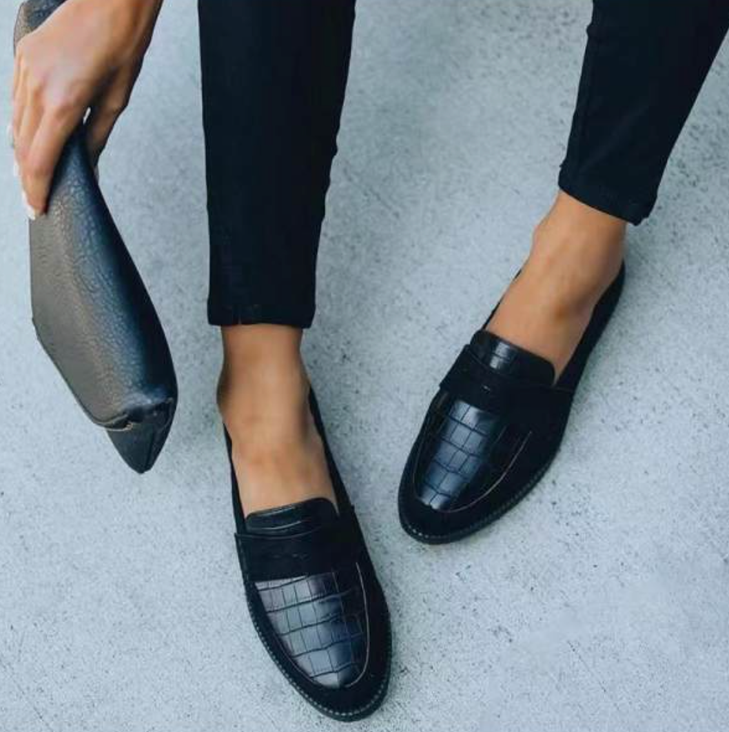 Monica | Damen Loafer In Schwarz mit Strukturierter Oberfläche