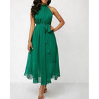 Lucille | Damen Neckholder Midikleid Mit Ausgestelltem Saum