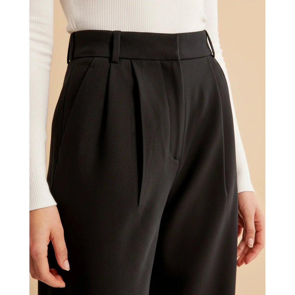 Quinn | Damen Hose Mit Hoher Taille Und Plissiertem Bein