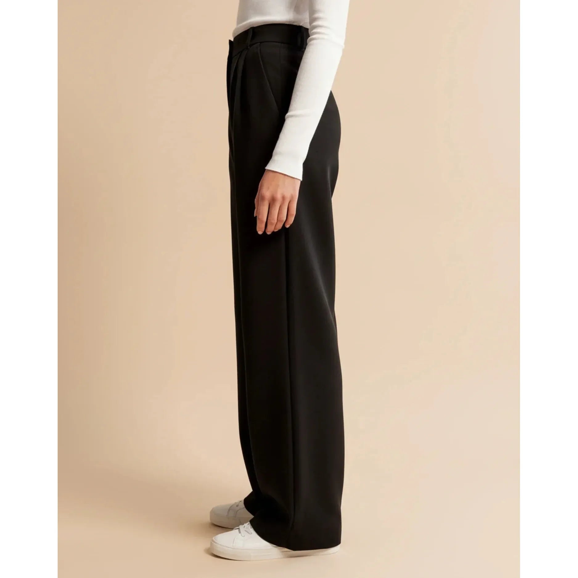 Quinn | Damen Hose Mit Hoher Taille Und Plissiertem Bein