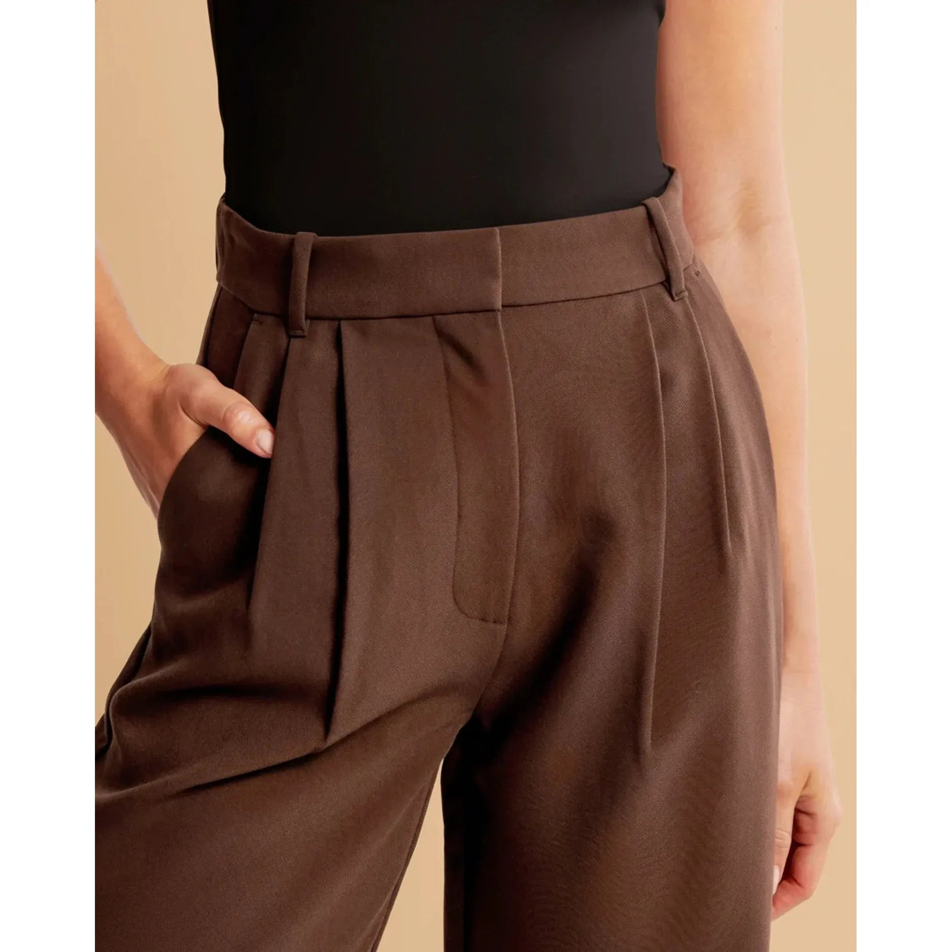 Quinn | Damen Hose Mit Hoher Taille Und Plissiertem Bein